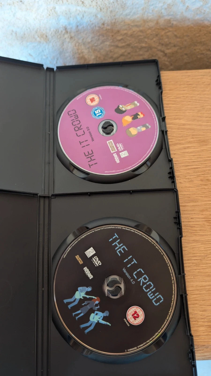 box set DVD The IT Crowd series 1 4 complete import UK VO ST English – photo 8
